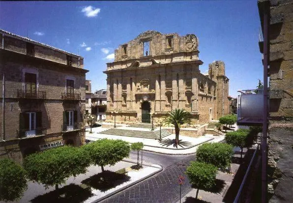 Casa Principe Umberto Apartment Mazzarino